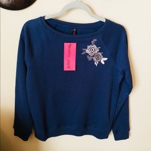 Betsey Johnson **Outright purchase, No offers.